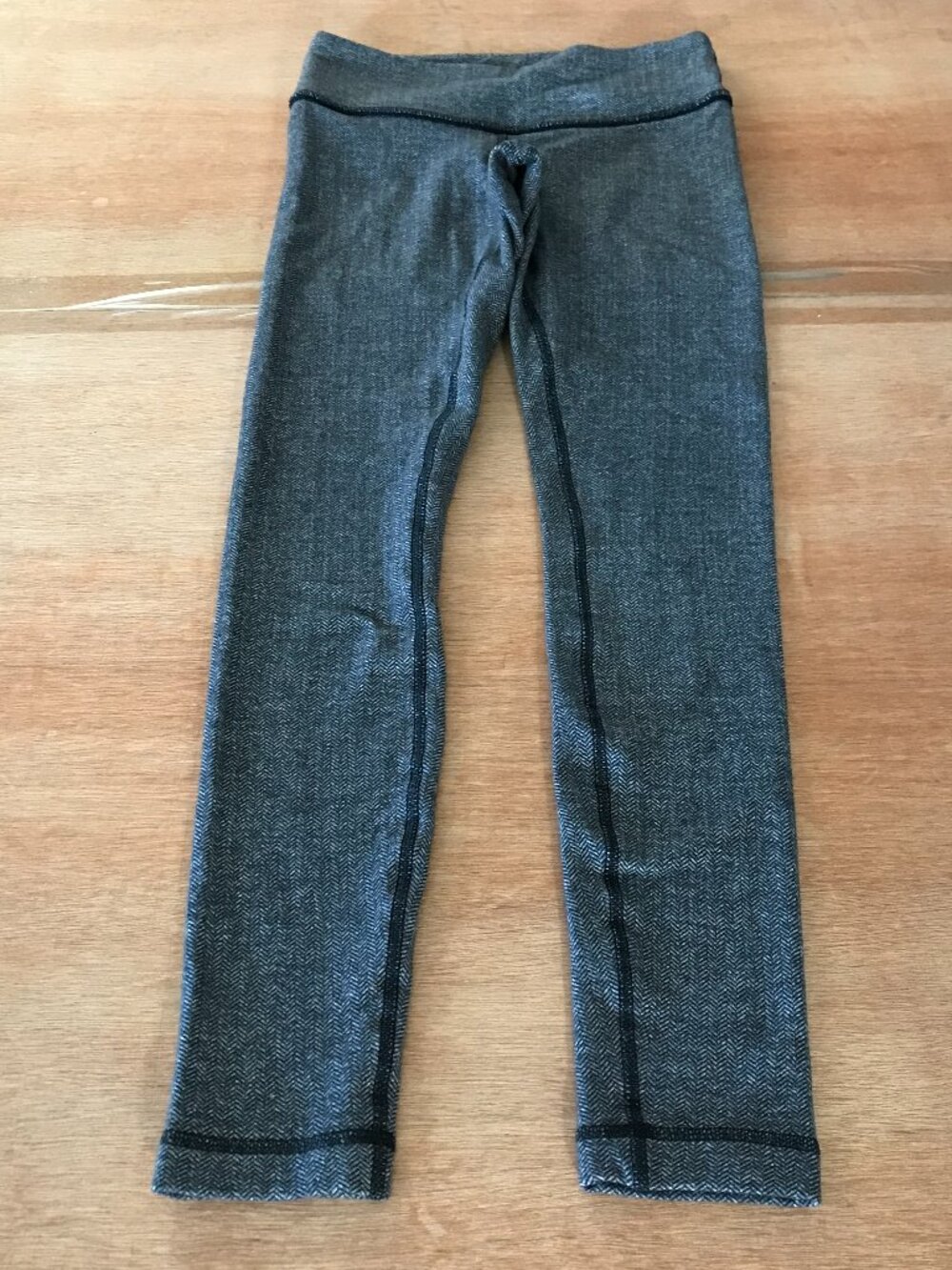 Lululemon Athletic Leggings Women 4 Gray Herringbone Low Rise Hip Pocket Yoga